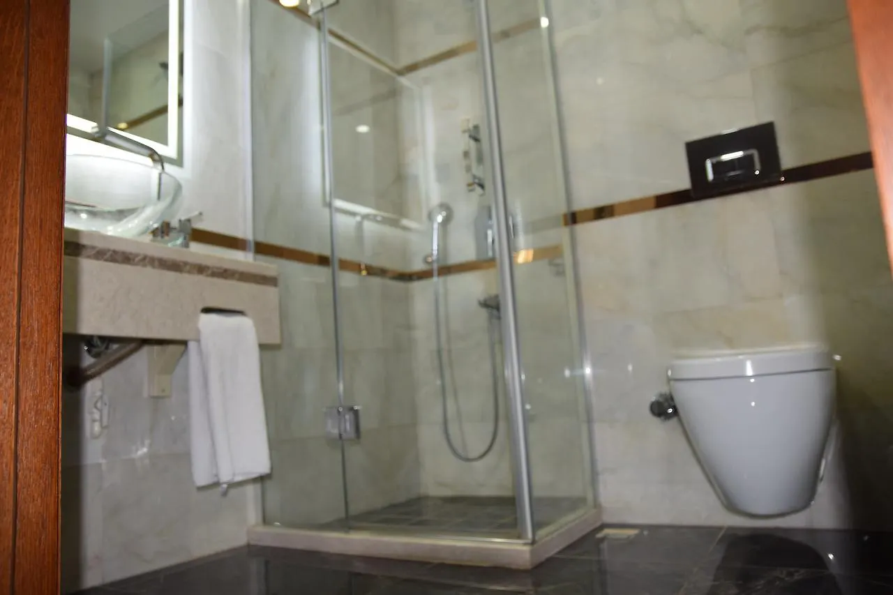 Hotel Lalinn Deluxe Istanbul