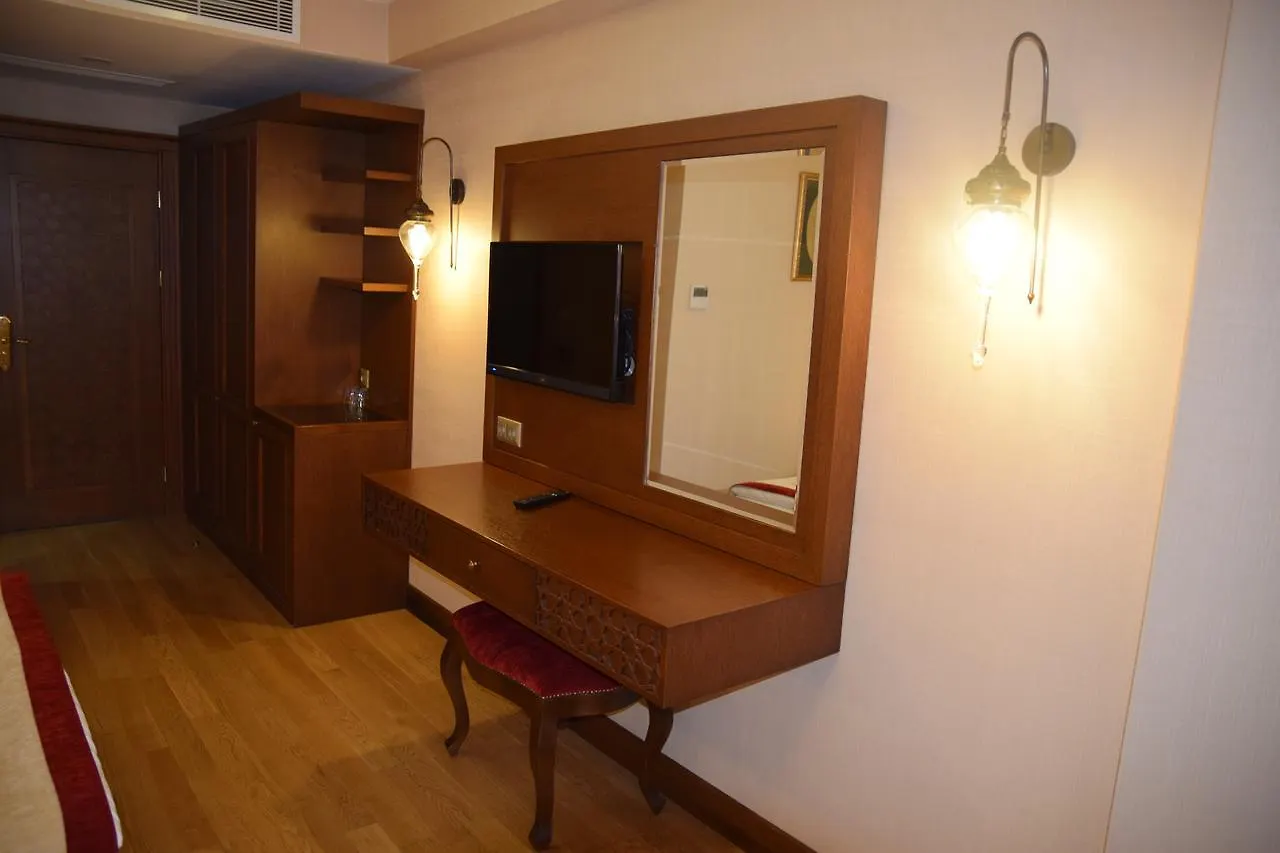 *** Hotel Lalinn Deluxe Istanbul Turkey
