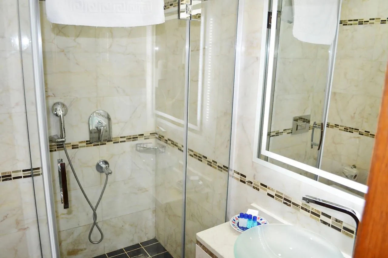Lalinn Deluxe Istanbul Hotel